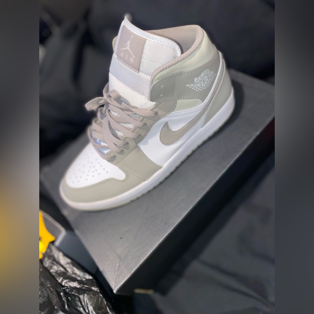 Jordan 1s